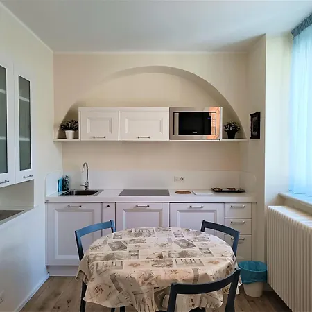 Apartment Antica Stresa