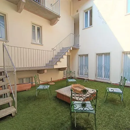 Antica Apartmán Stresa