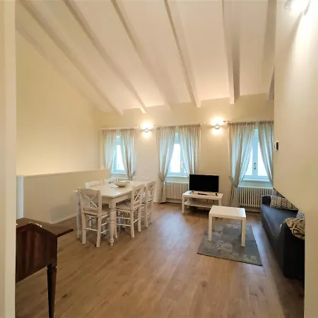 Antica Apartmán Stresa